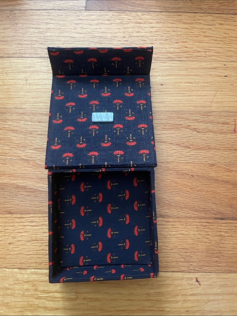 Chan Luu Mini Jewelry Boxes - Picture 3 of 7
